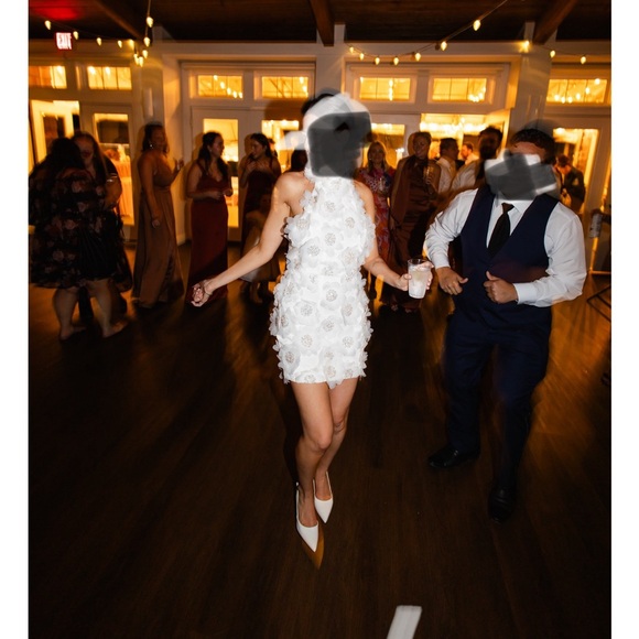 Elliatt White Floral Mini Dress - Picture 3 of 3